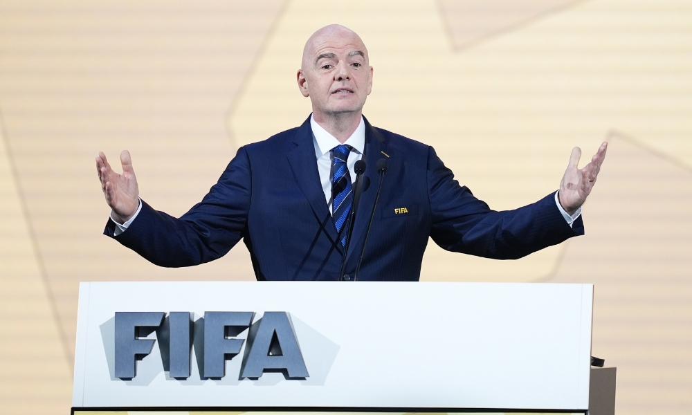 div, 郑宝森预赛, 单杠