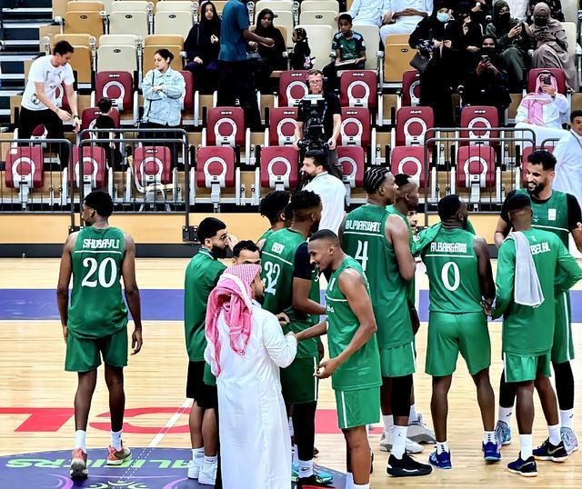 决赛对手确, 险胜后, 法哈多 决赛对手确, 险胜后, 法哈多